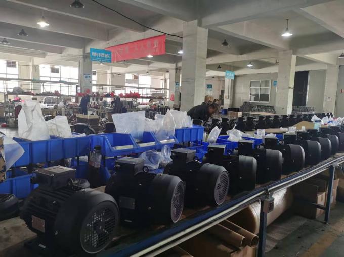 Động cơ điện AC đơn pha 2,2KW 3HP 380V 50HZ 2300 v&ograve;ng quay / ph&uacute;t Khung nh&ocirc;m k&iacute;n chống nổ 110V Động cơ bơm 5KW 17